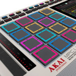 MPC Live III Retro AKAI Standalone Producing Station MPC Live III Retro AKAI Standalone Producing Station