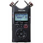 DR-40X TASCAM Portable Audio Recorder met USB interface