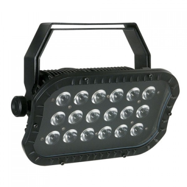 CAMELEON SPOT 18/3 SHOWTEC  IP65 RGB