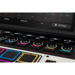 MPC XL AKAI Standalone Sampling & Sequencing Station MPC XL AKAI Standalone Sampling & Sequencing Station